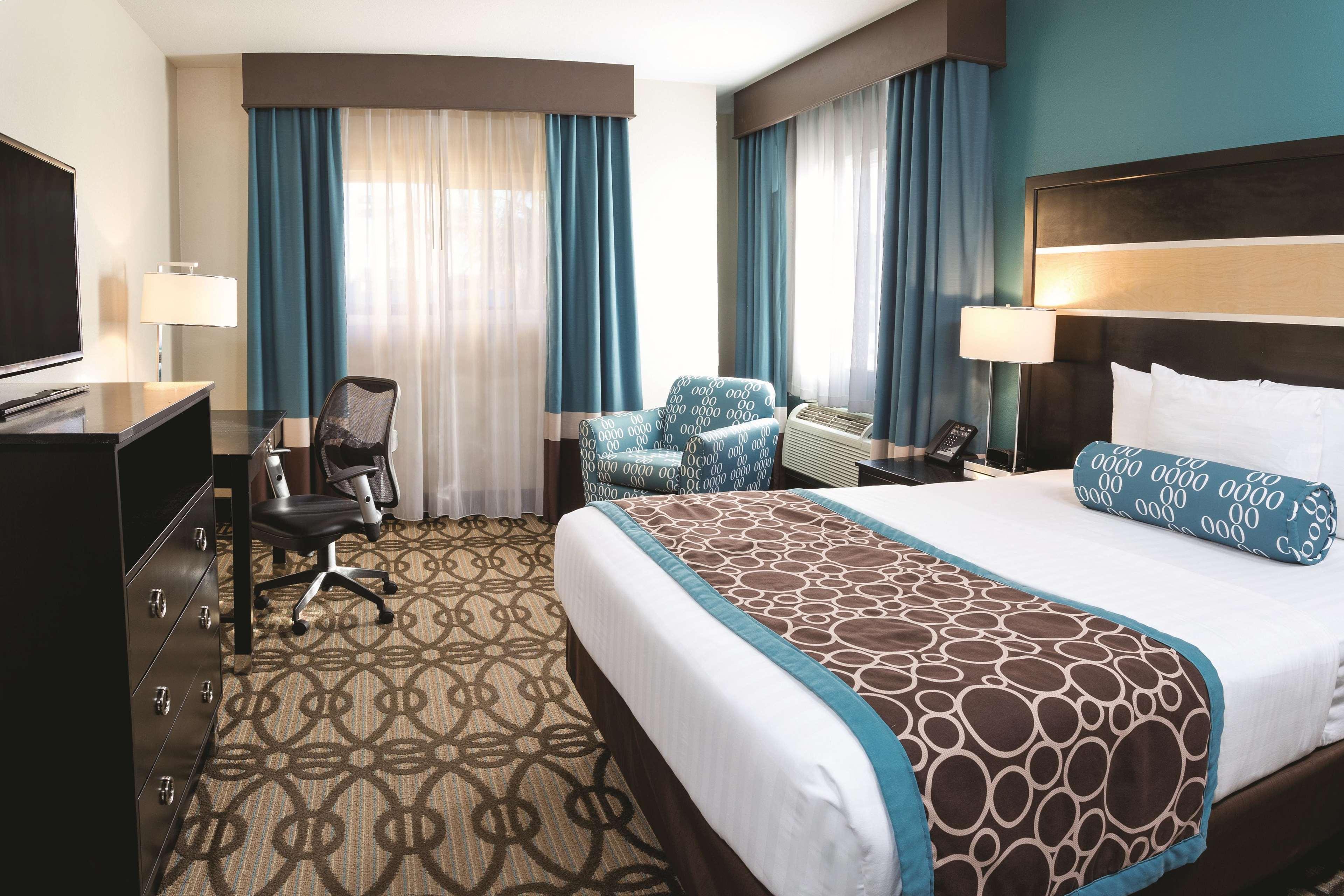 La Quinta By Wyndham San Diego Mission Bay Bagian luar foto